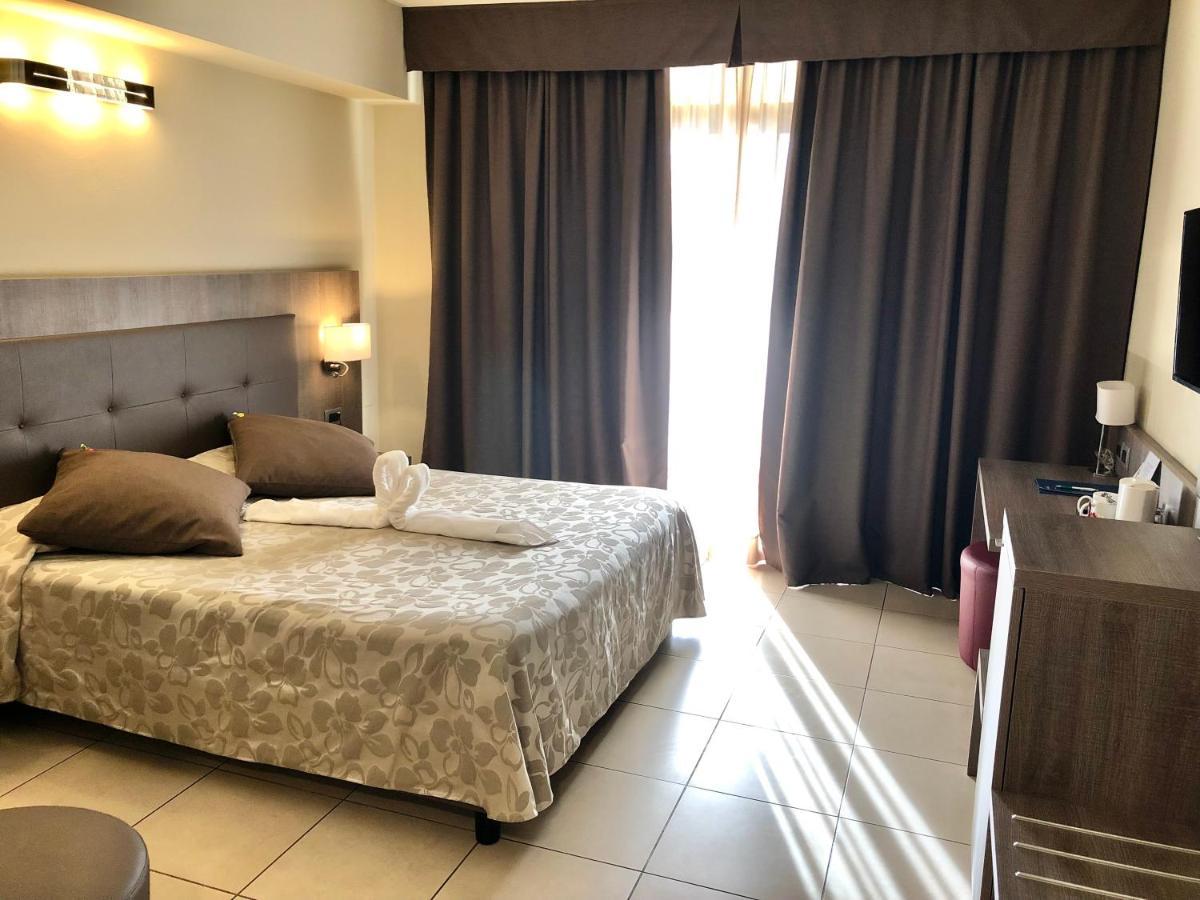 Hotel Lovere Resort & Spa Luaran gambar