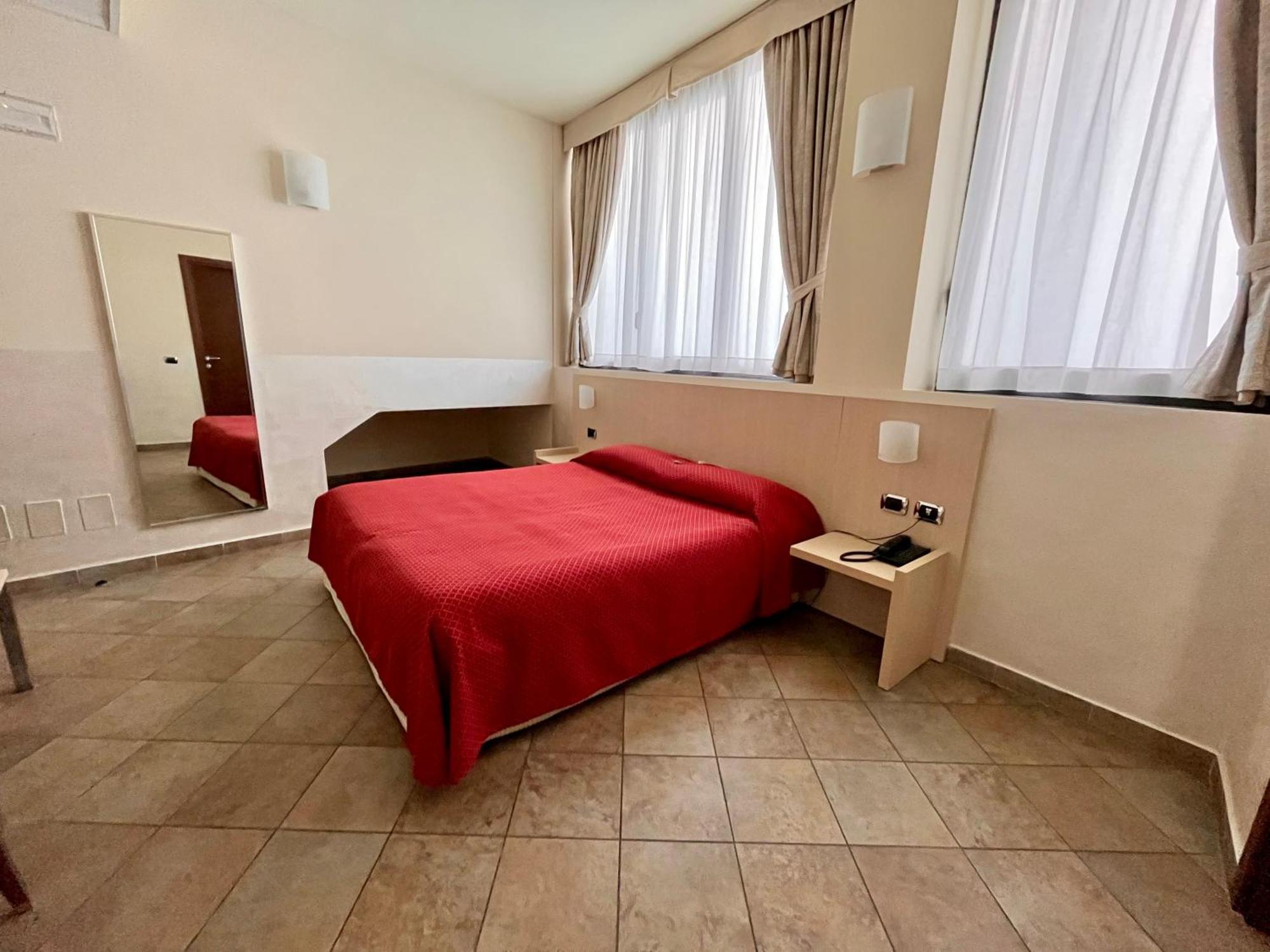 Hotel Lovere Resort & Spa Luaran gambar