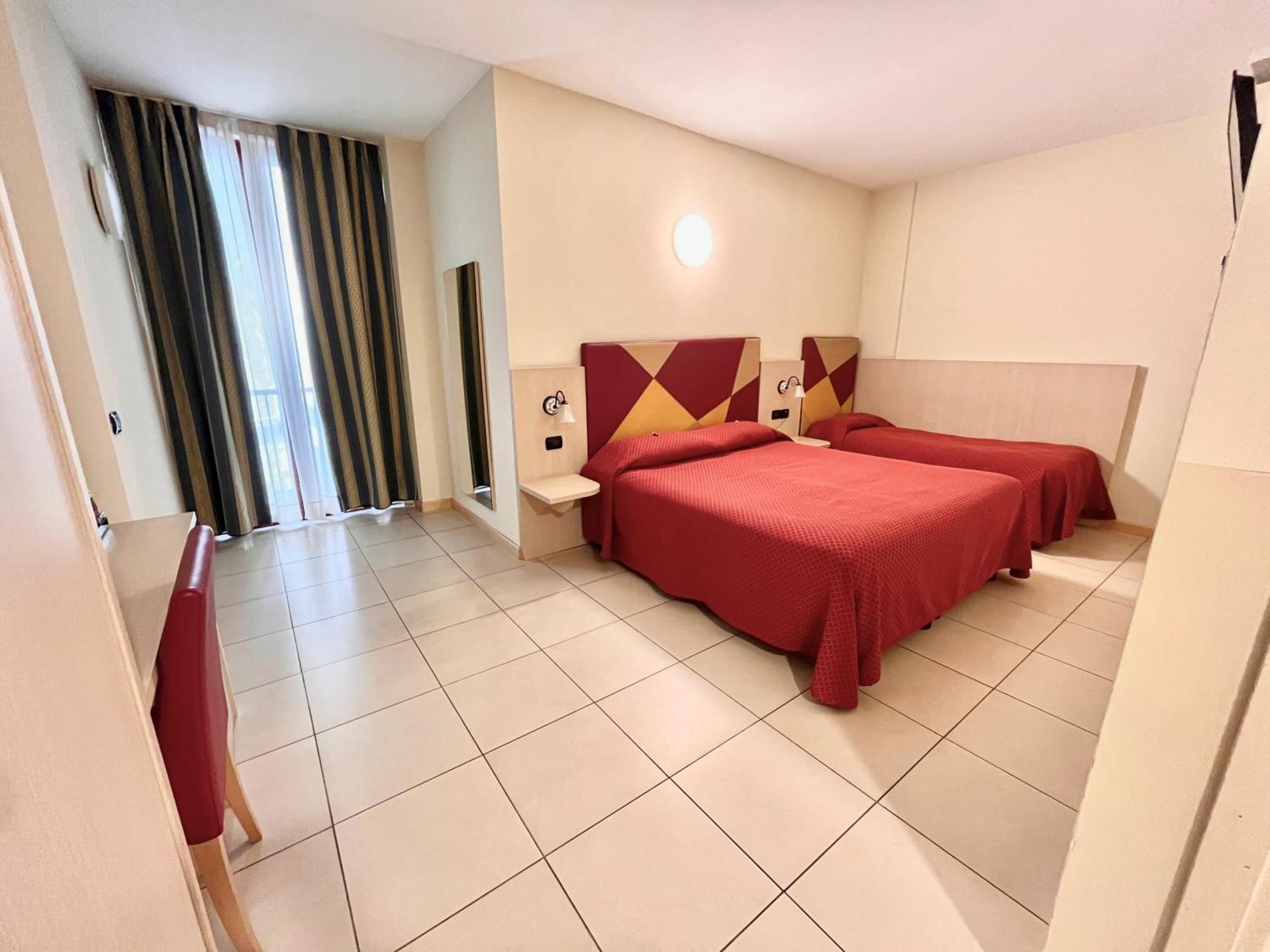 Hotel Lovere Resort & Spa Luaran gambar